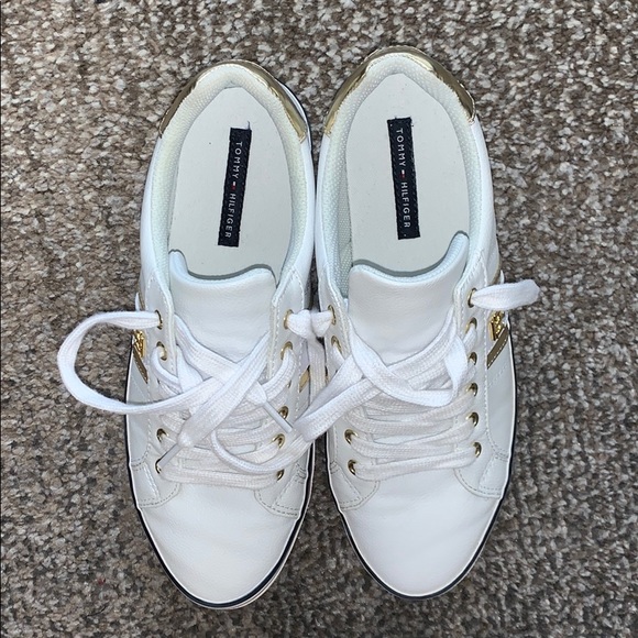 Tommy Hilfiger Sneakers - Picture 6 of 6